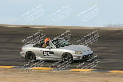 media/Jan-26-2025-SCCA SD (Sun) [[bcf61ed115]]/4-Women Novice/Session 1 (Turn 12-Bowl Combo)/